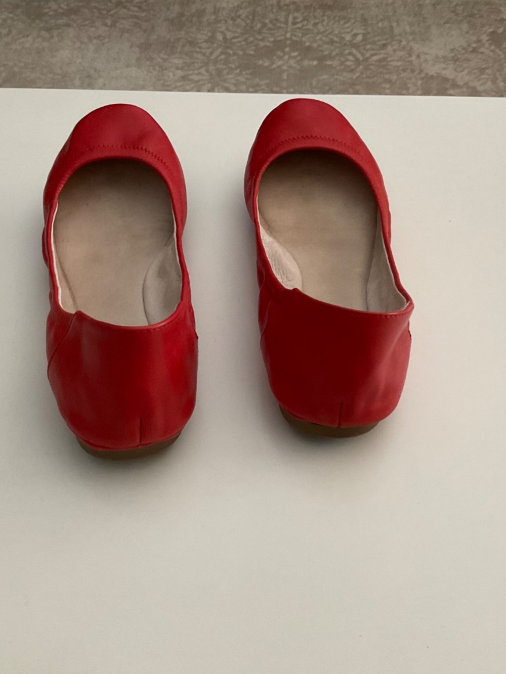 Vince Camuto Flats - Picture 5 of 6